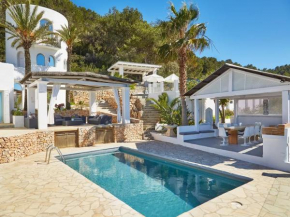 Hotel Beautiful villa with sea views